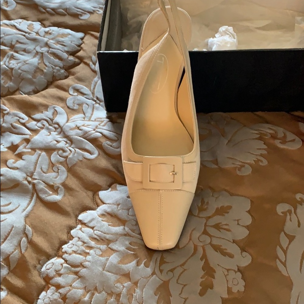 Cream shoes